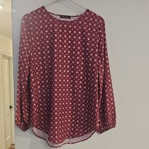Elegant Maroon Geometric Blouse